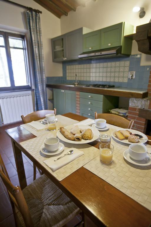 Agriturismo Il Torrione Lecchi Номер фото