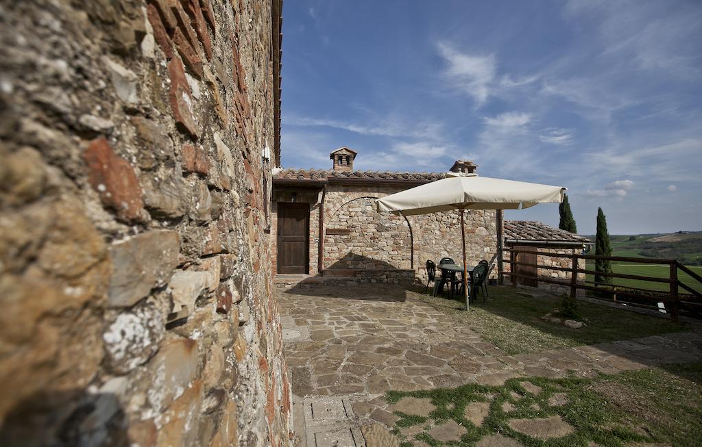Agriturismo Il Torrione Lecchi Экстерьер фото